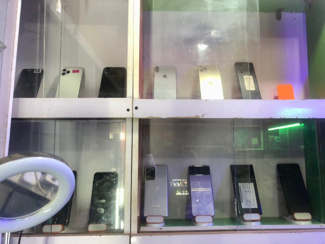 ONWA PHONES AND ACCESSORIES, NNEWI