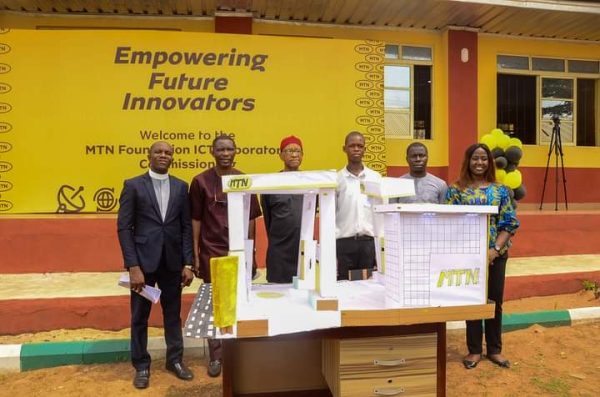MTN LAUNCHES SOLAR-POWERED ICT LAB AND STAFF TOILET AT BOYS SECONDARY SCHOOL ORAIFITE. . We are thrilled to announce that Boys Secondary School Ora...