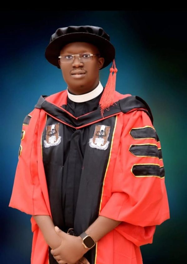 REVD. DR. CHIEDOZIE ESOMNOFU