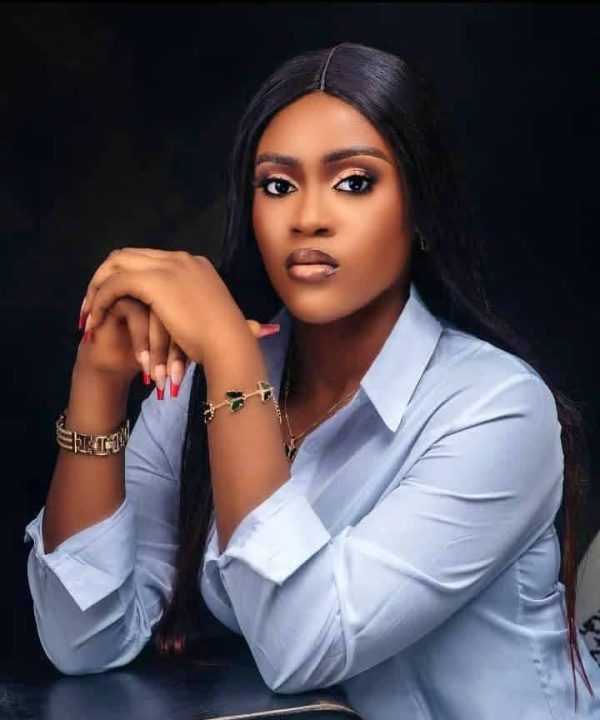 FAVOUR KOSISOCHUKWU NWAIWU