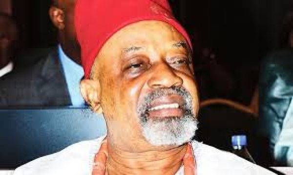 NGIGE DISOWNS POSTER FEATURING HIM WITH ANAMBRA APC CANDIDATES  Former Anambra State governor, Senator Chris Ngige, has distanced himself from a ca...