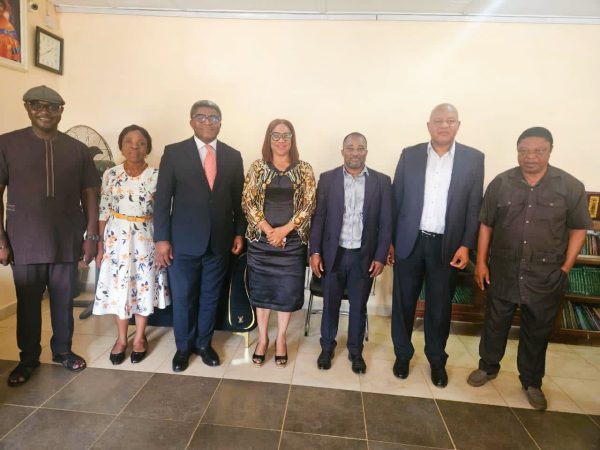 ONITSHA CHAMBER OF COMMERCE, INDUSTRY, MINES AND AGRICULTURE SEEKS PARTNERSHIP WITH COLLEGE TO BOOST ECONOMIC AND AGRICULTURAL DEVELOPMENT A dele...
