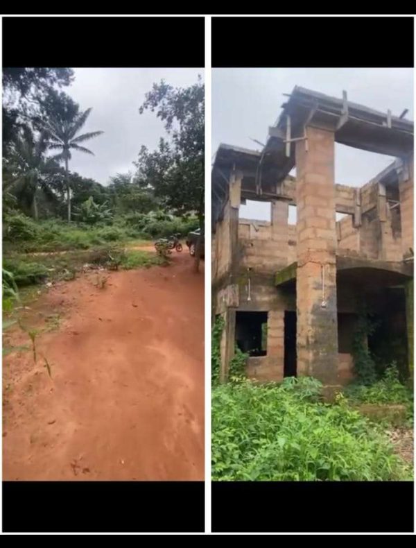 *2530* Duolex, N35m, Nru Junction, off Orba Rd, 3 bedroom flat duplex, on ½+ plot, Nsukka Nsukka LGA, Enugu State  WhatsApp 09033649738 Properties@...