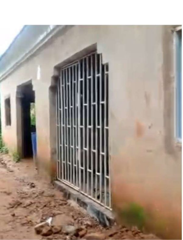 *2563* Bungalow , N12m, Isi-Iyi Isiakpu, a bungalow of  twin 1 bedroom flat on less than ½ plot  , Nsukka, Nsukka LGA, Enugu State  Properties@Nsuk...