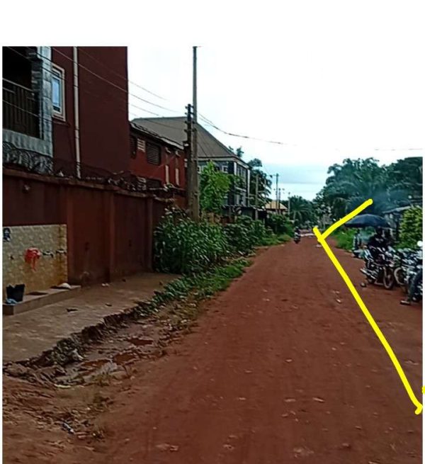 *2587*  ½+ plots, N25m, Hiltop, along Hiltop Gate–Umudiukwu–Orba Rd Road,, on the major Rd, Nsukka, Nsukka LGA, Enugu State. Properties@Nsukka, Pro...