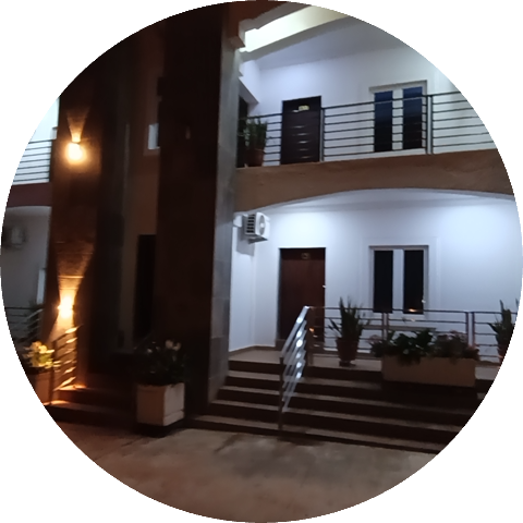 Donalds Place Hotel