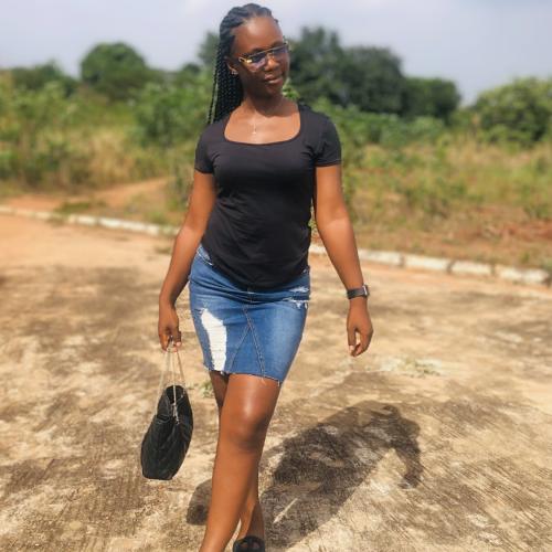 Profile picture of Mbolu kosisochukwu Betty